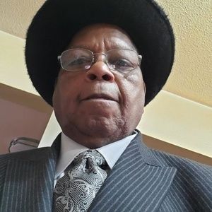 Meet your Posher, Walter